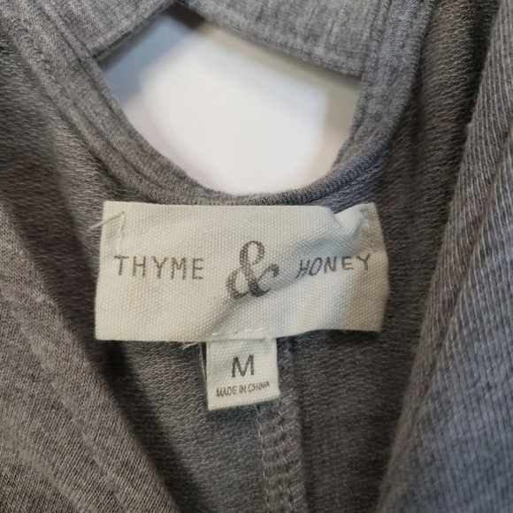 Thyme & Honey Dress Women’s M Gray Long Sleeve Casual Athleisure Short - Picture 7 of 7